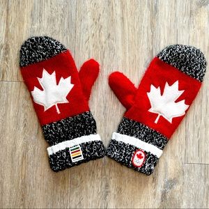 Hudson’s Bay Fleece-Lined Olympic Mittens sz L/XL